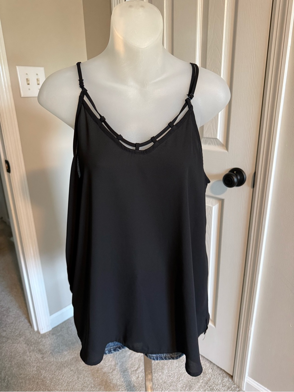 Zenana Outfitters Black Double-Strap V-Neck Camisole